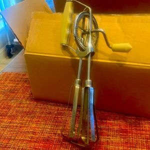 Vintage hand mixer